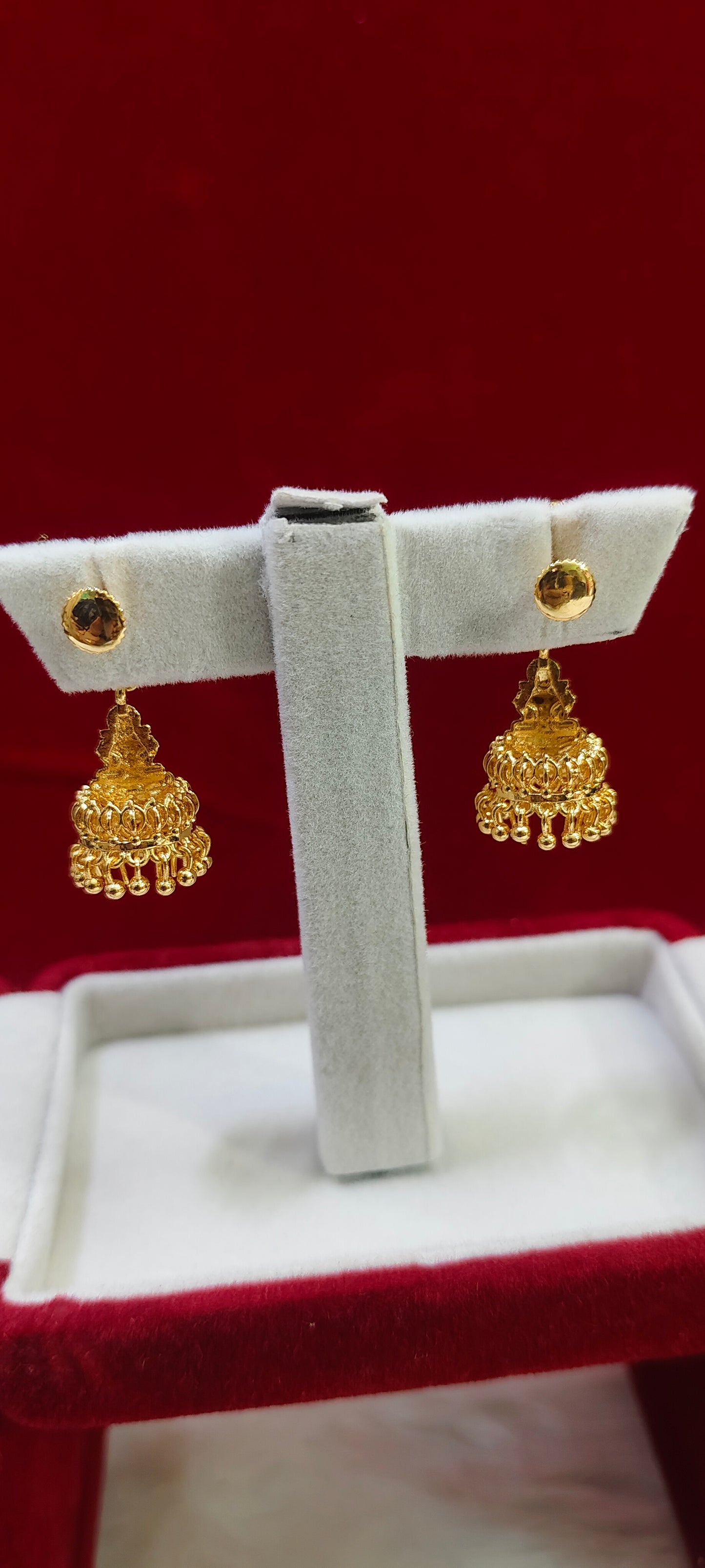 Stunning gold look Lakshmi Devi jumkas