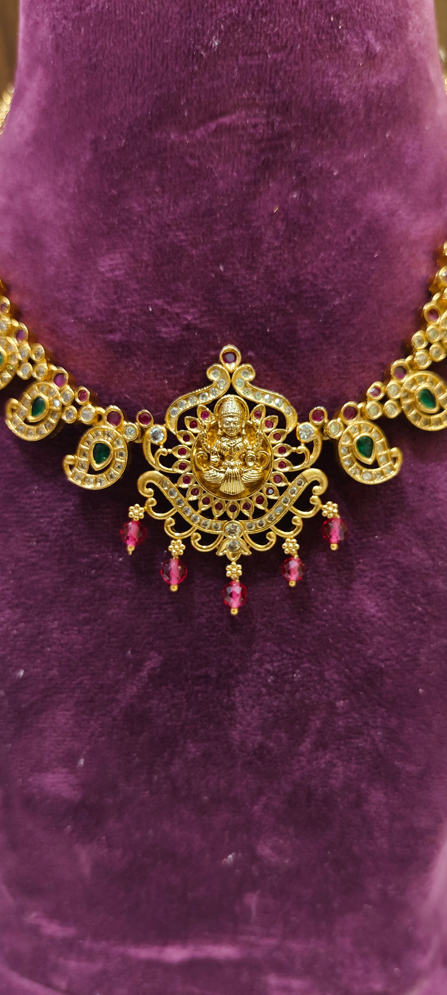 Premium budjet friendly necklace