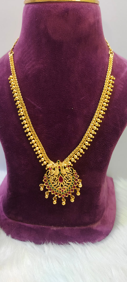 Premium gold look necklace set