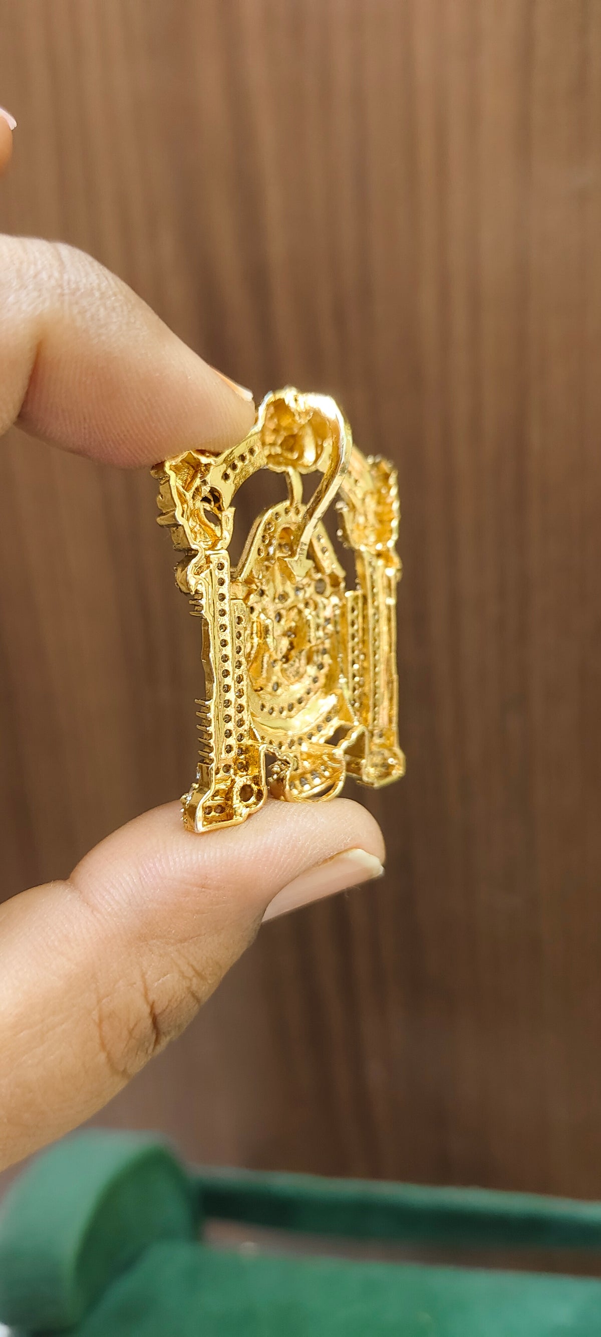 High premium nakshi 2.5 inch height balaji pendant