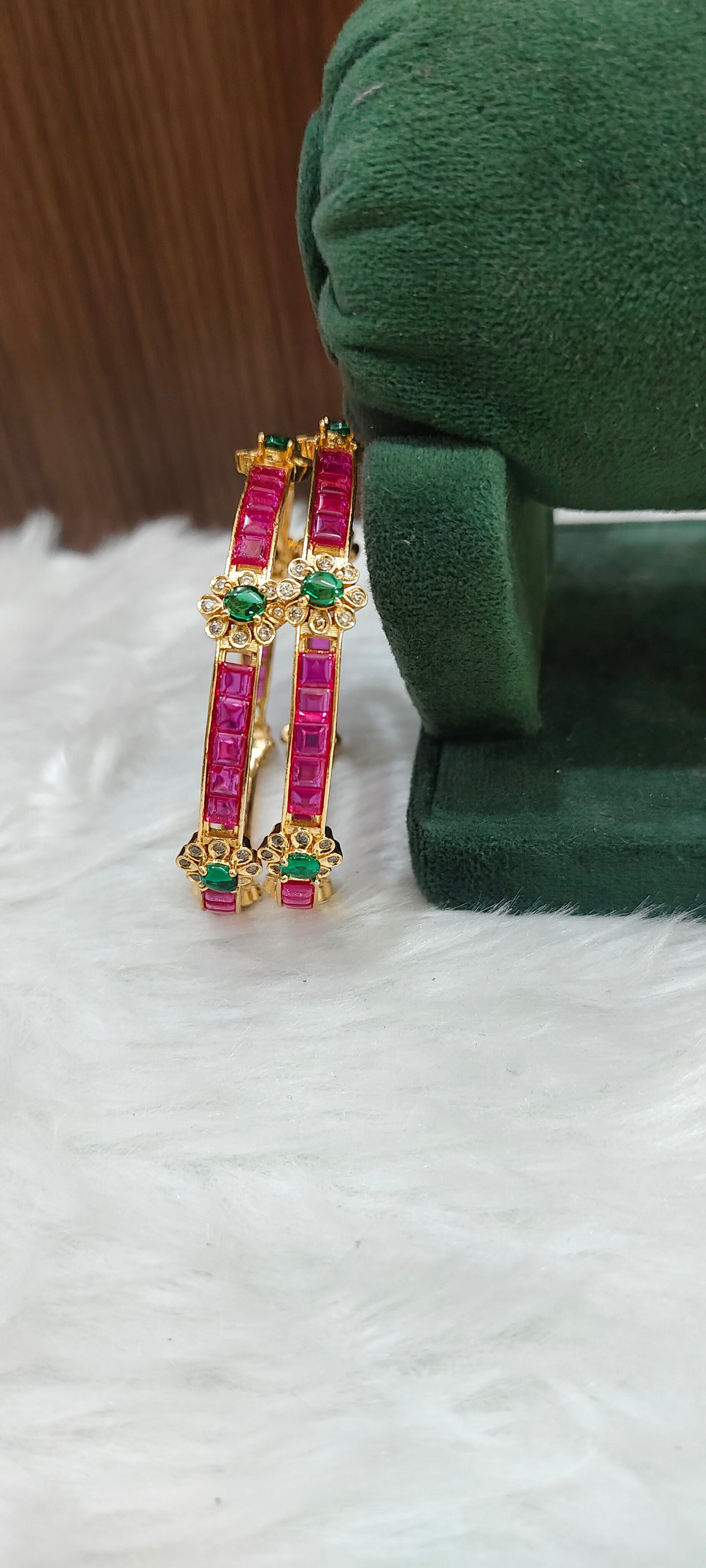 Premium gold look 2 bangles