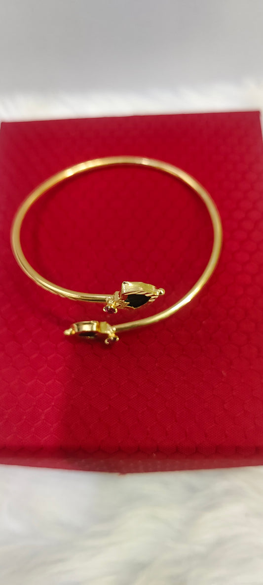 Gold look simple Openable kada