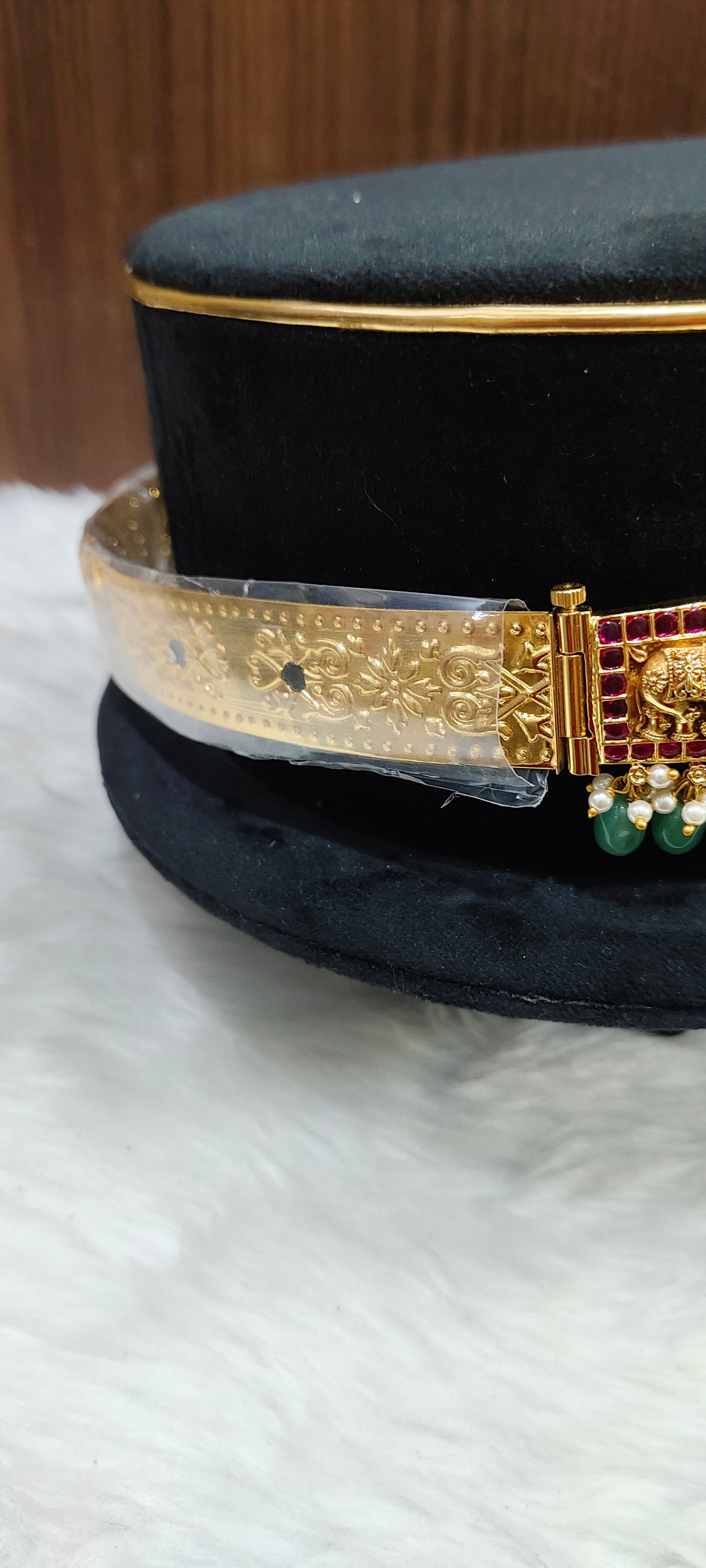 Unique style high premium nakshi vaddanam