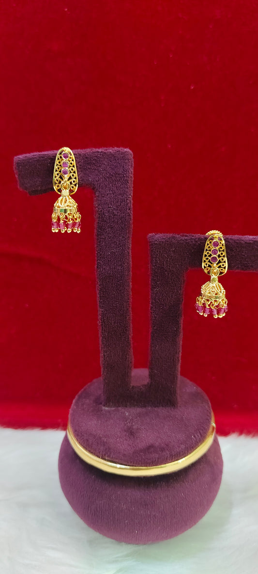 Stunning gold replica cute jumkas