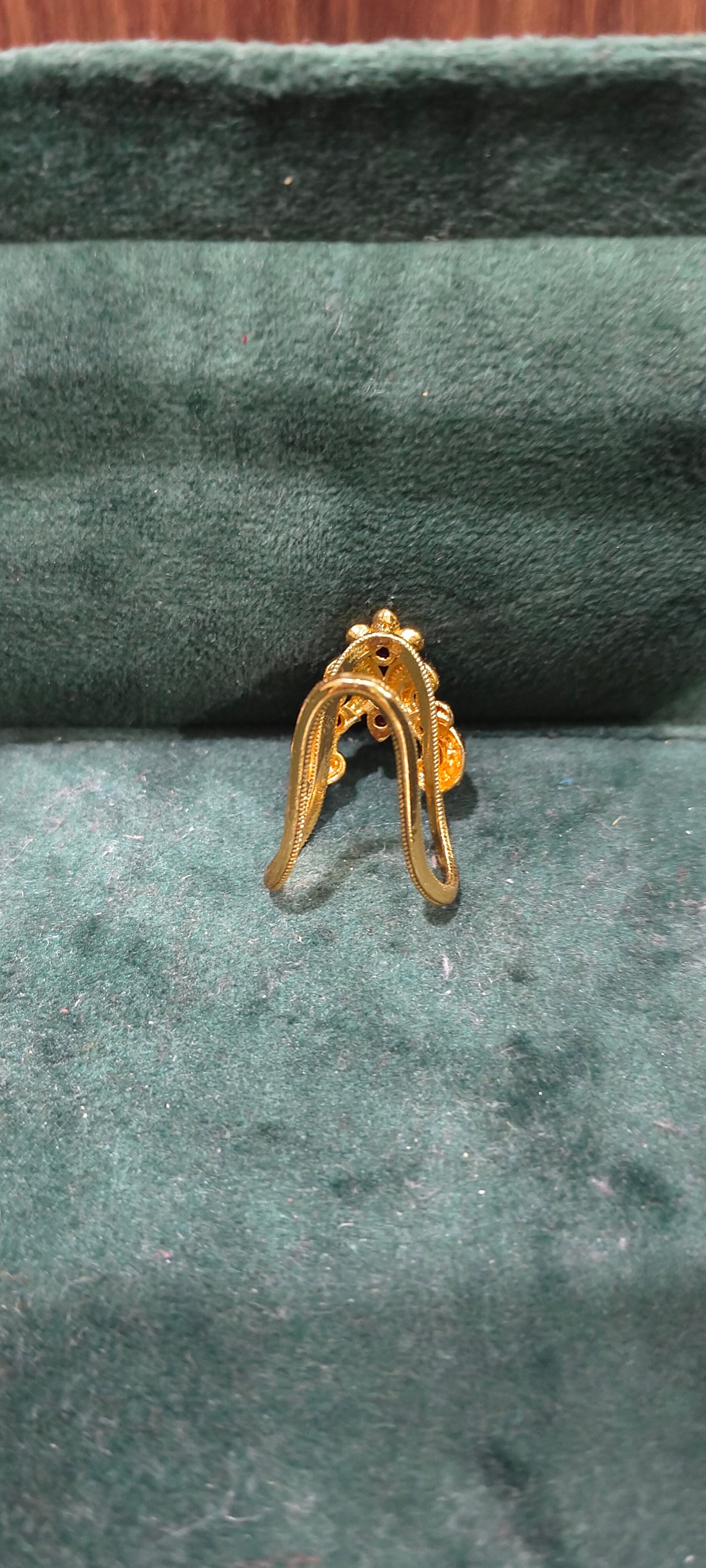 Premium nakshi vanki ring