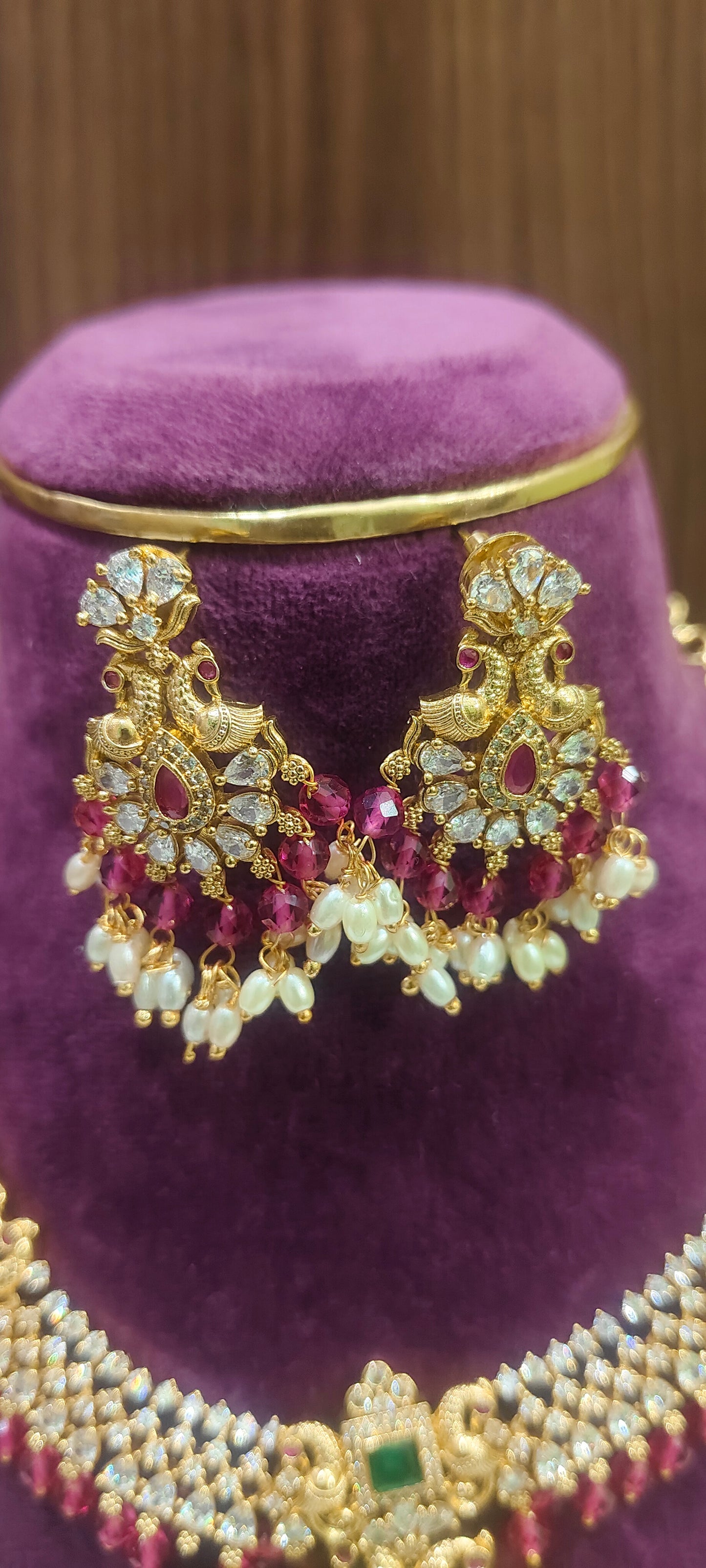 Stunning nakshi dimond look necklace set