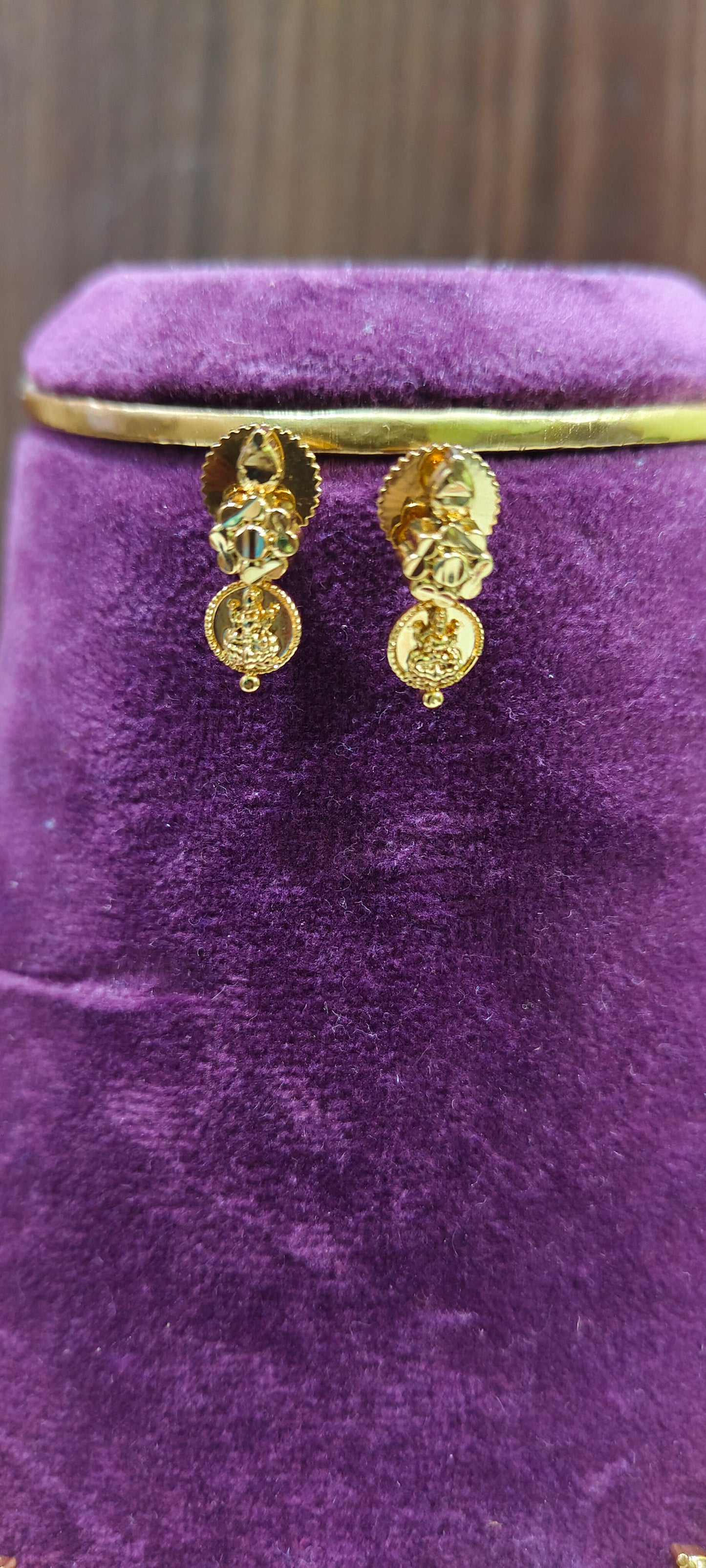 Premium micro gold plated hand made necklace