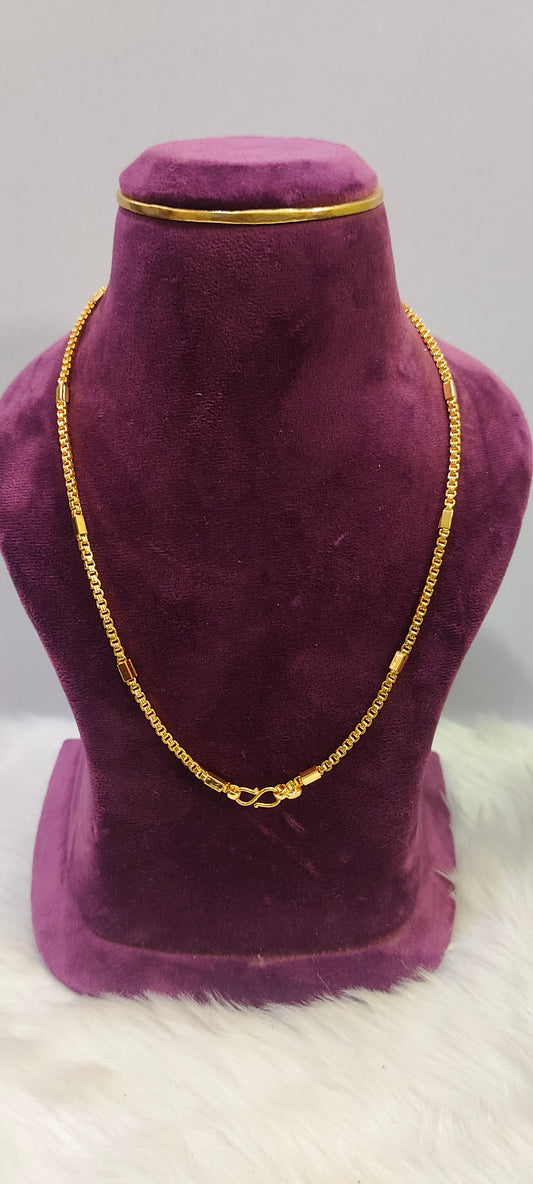 18" length chain and bracelet combo