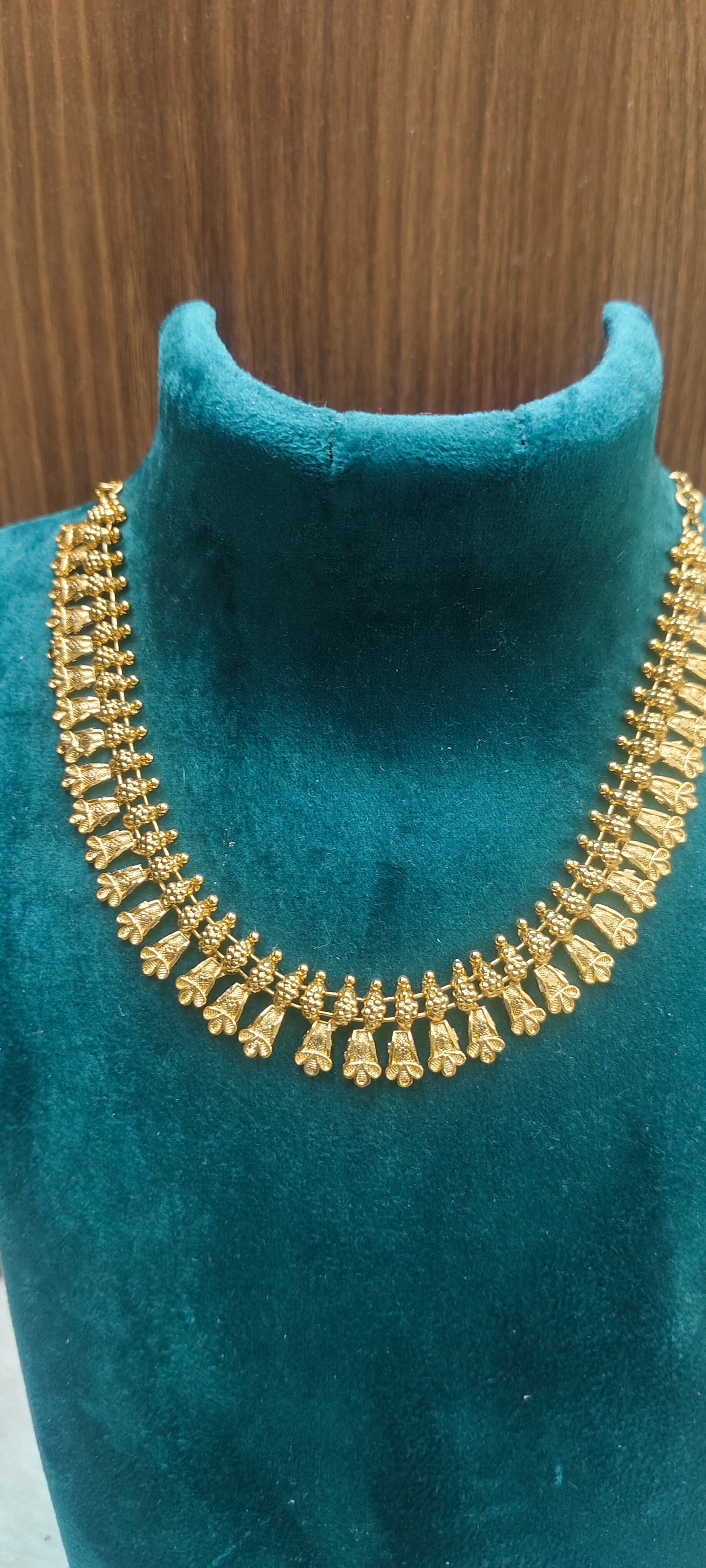 Premium nakshi simple necklace