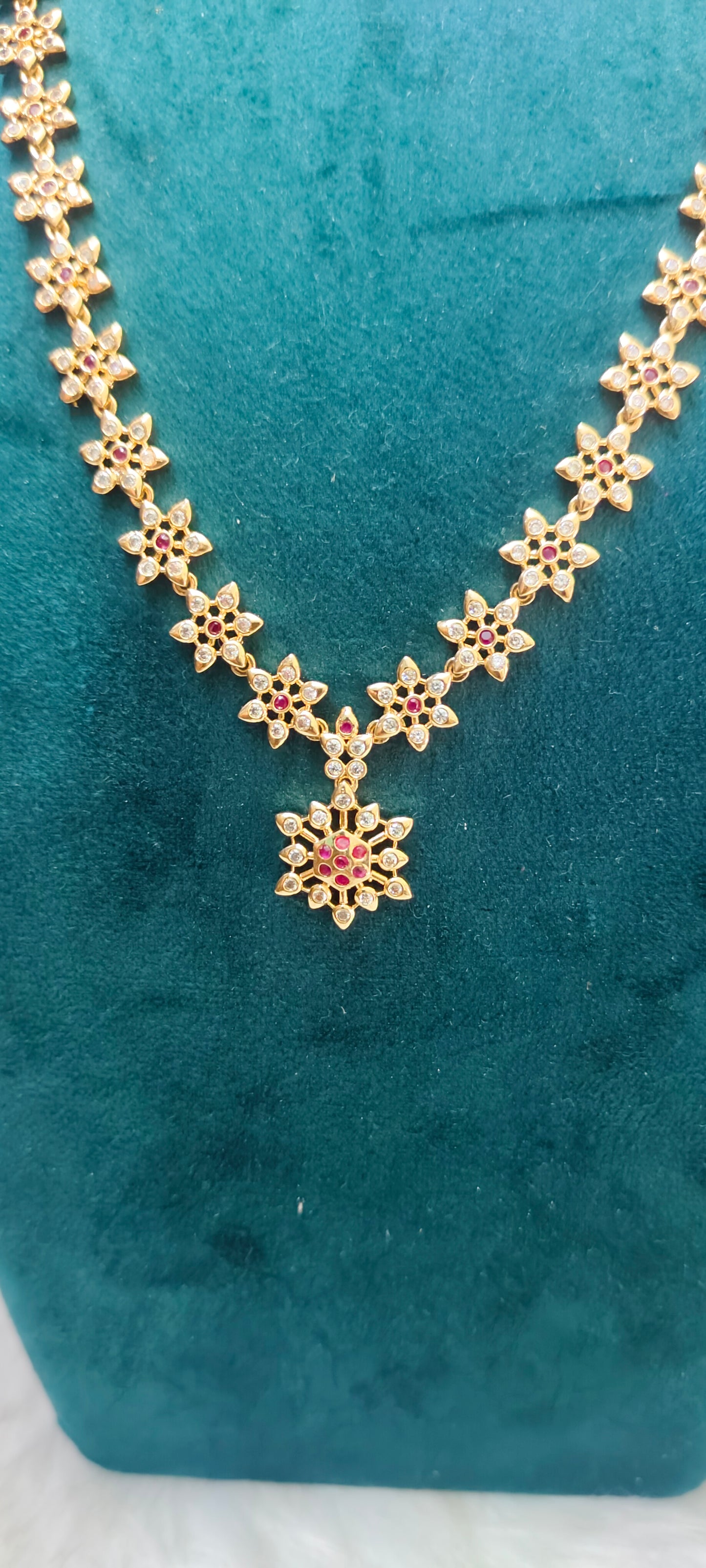 Simple daimond look panchaloham necklace