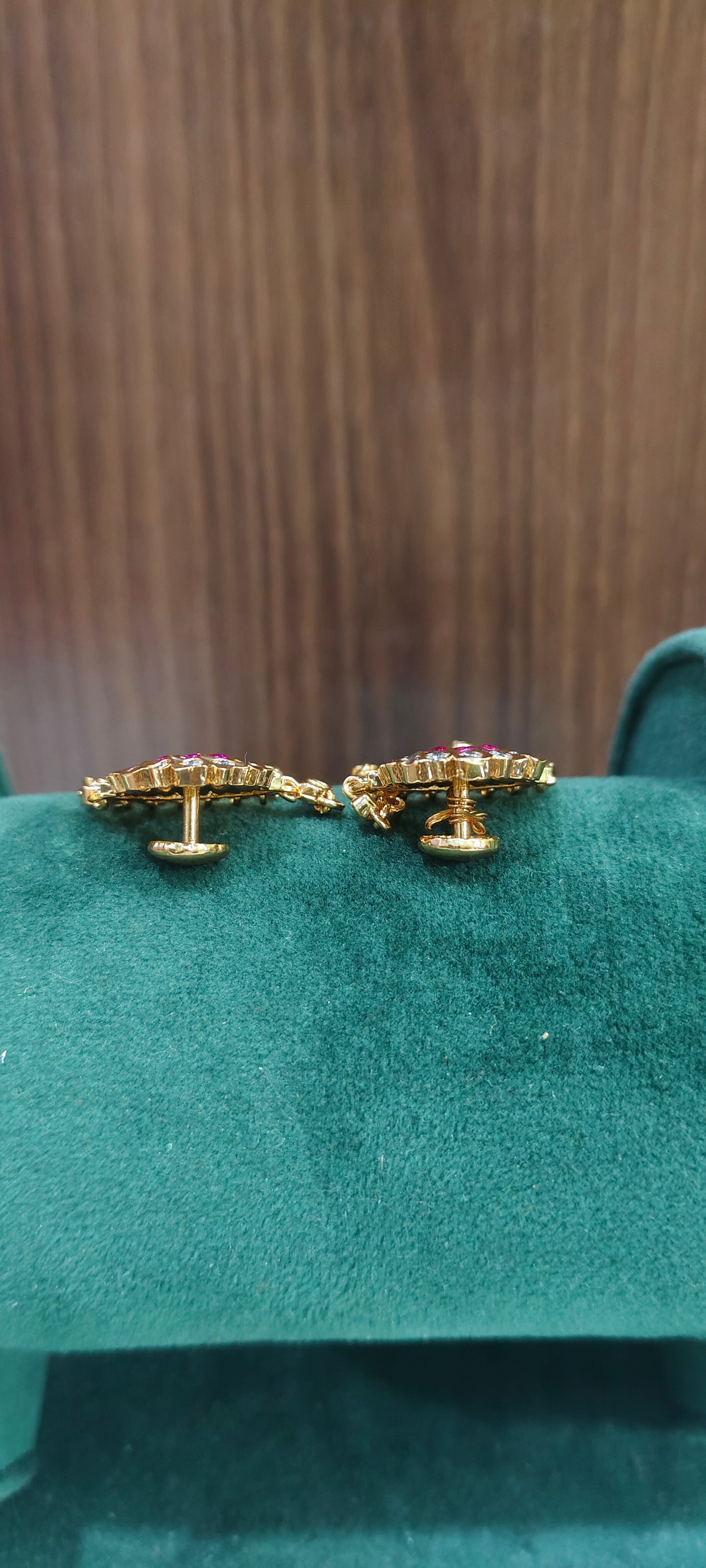 Pure panchaloham vintage look medium size earrings