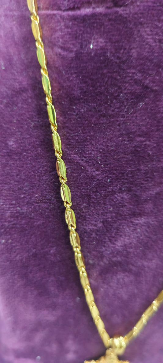 Premium micro gold plated 18" length rice model chain with Balaji pendant