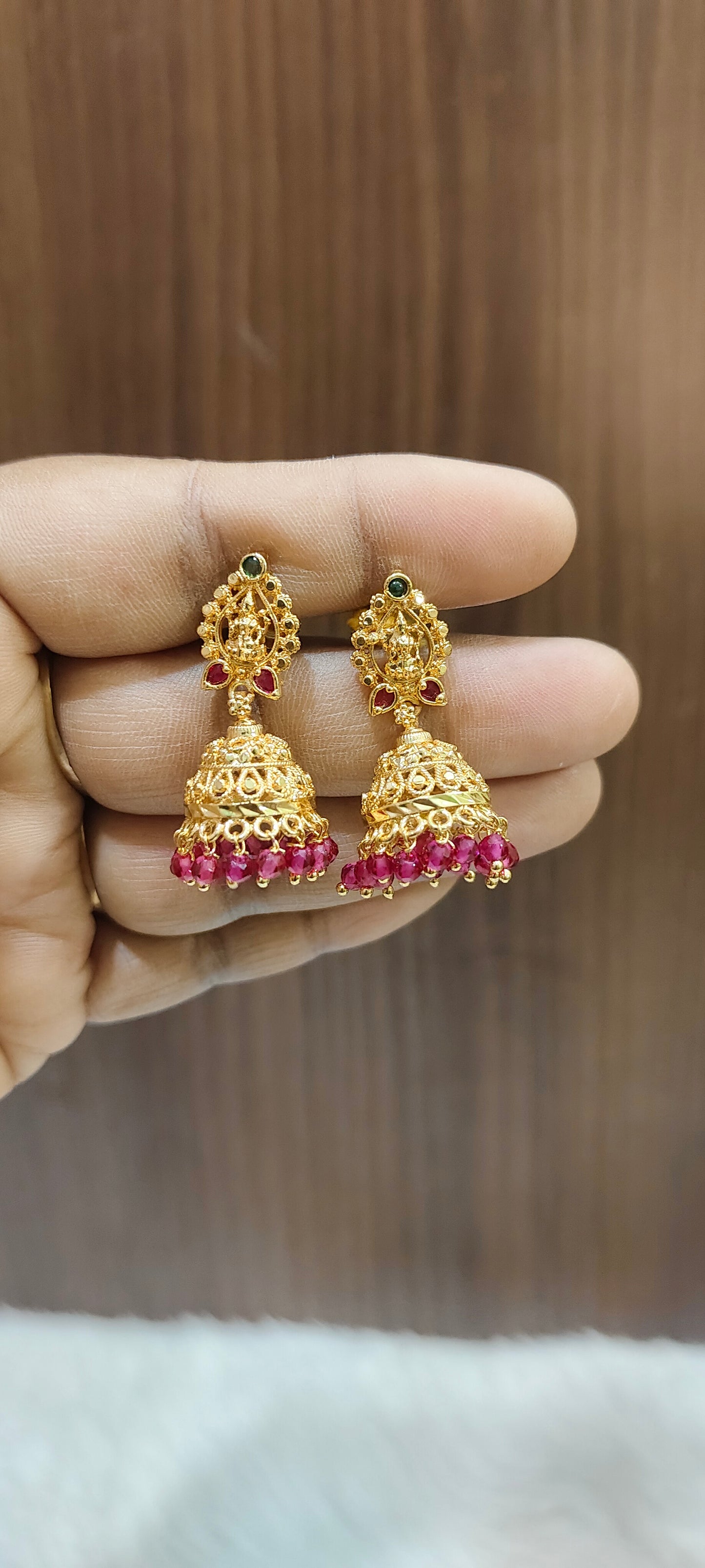 Premium gold look jumkas with screw back