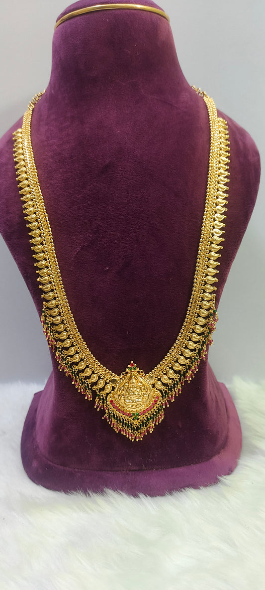 Stunning gold look long haram with earrings