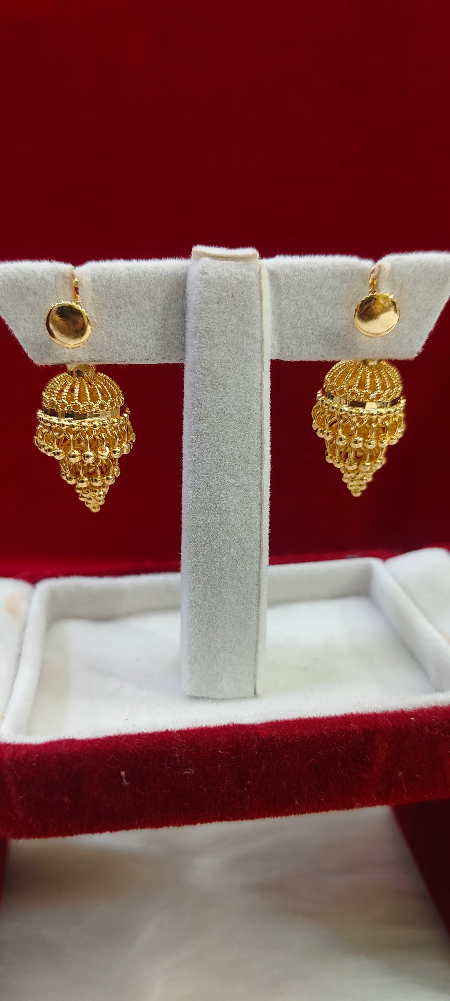 Daily wear gold look jumkas