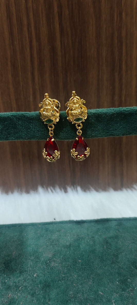 Premium nakshi screw back earrings