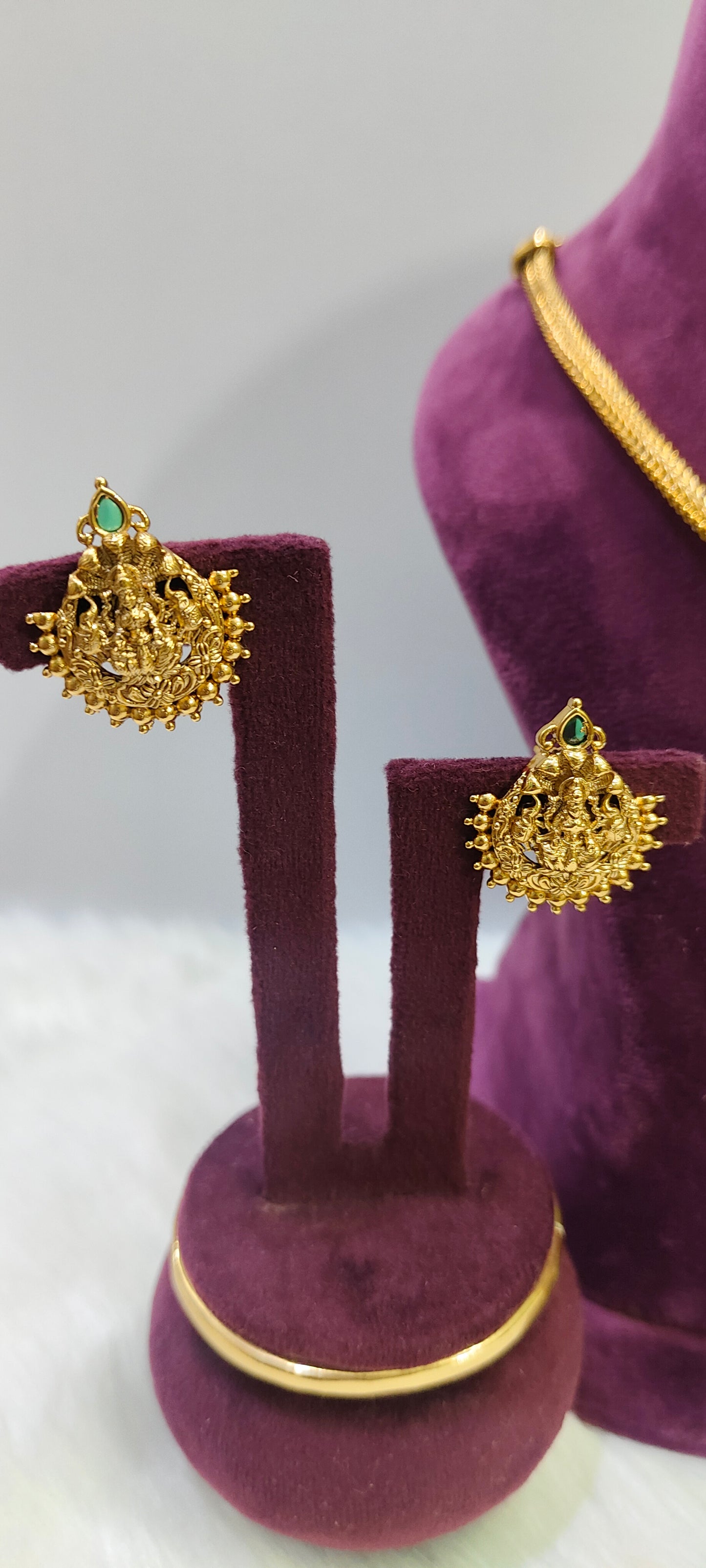 Premium nakshi Lakshmi Devi nanu necklace with studs