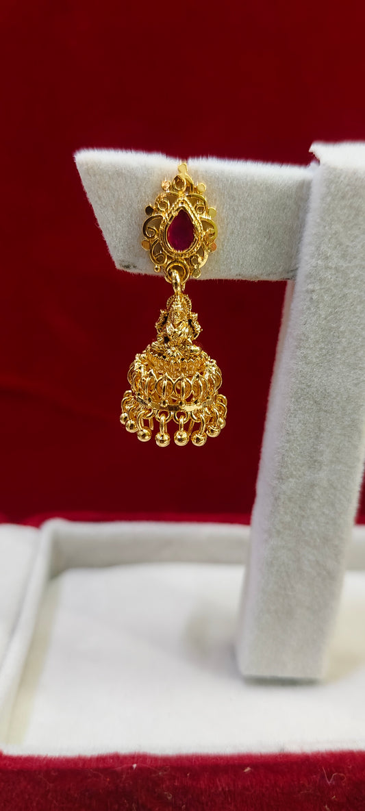 Stunning gold look Lakshmi Devi jumkas