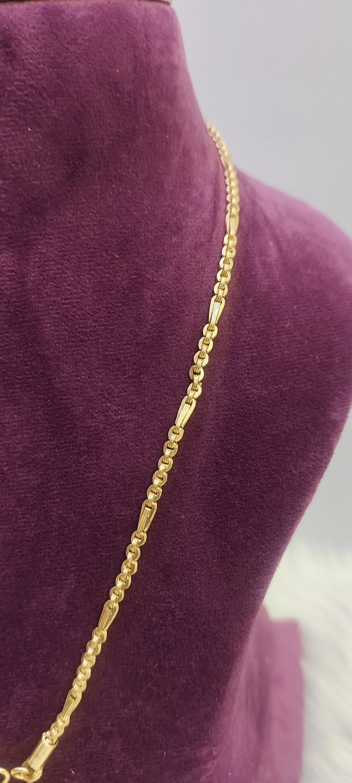 18" length panchaloham chain