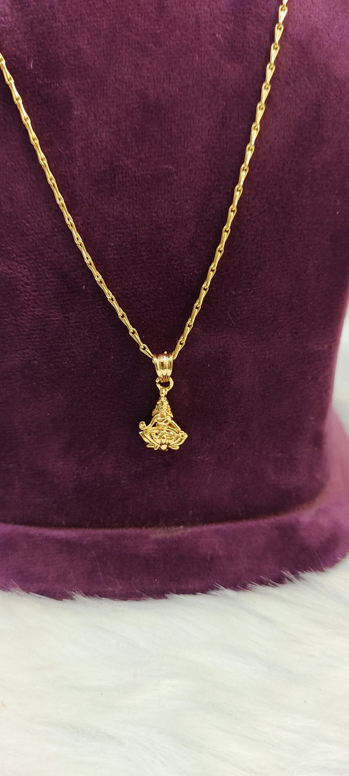 daily ware 18" short chain
