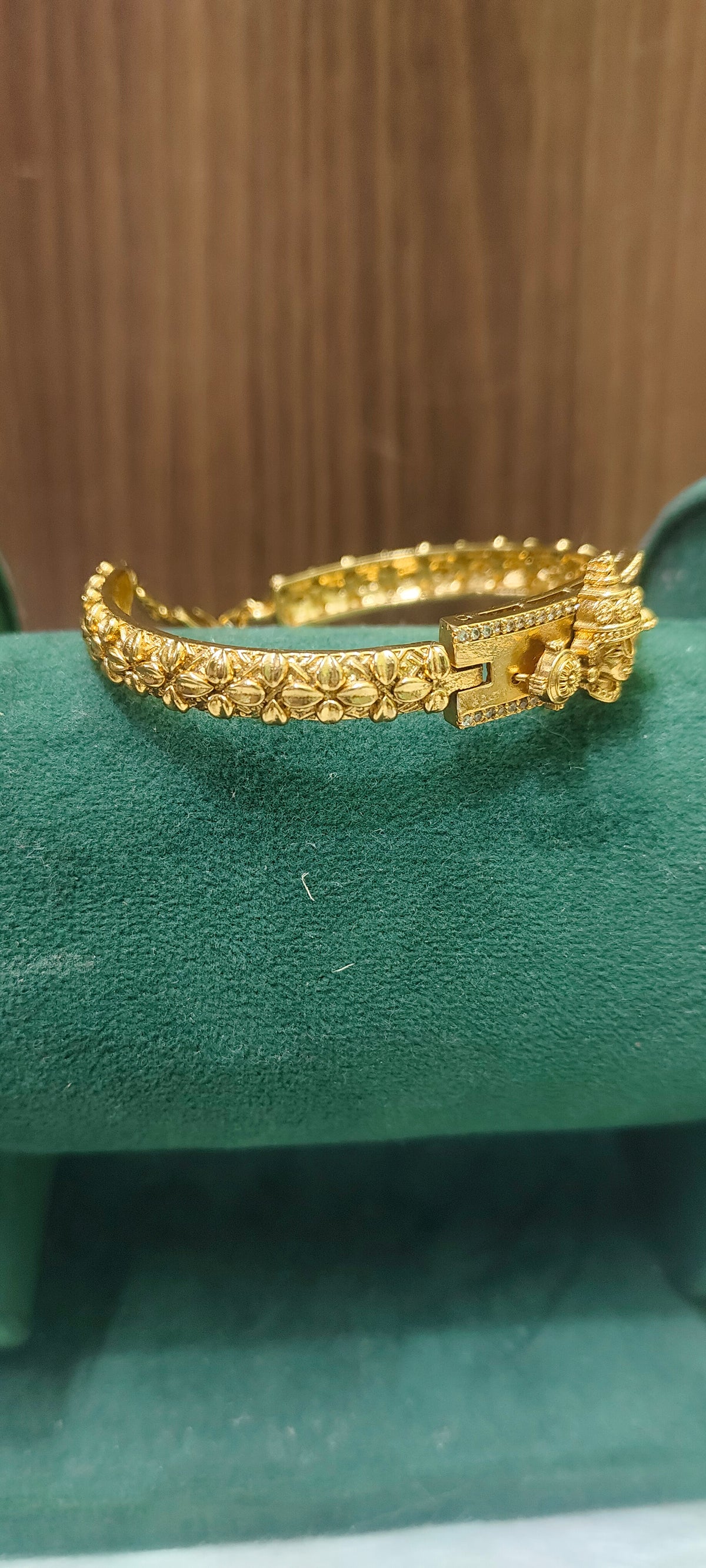 Premium nakshi mens openable kada bracelet (fit from 2.8 to 2.14)