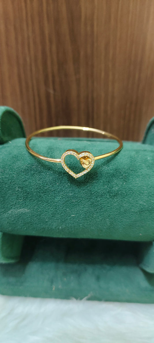 Premium micro gold plated daily wear adjustable kada( fit from 2.4 to 2.10 )