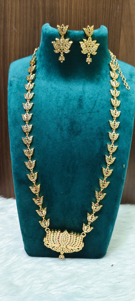 Pure panchaloham vintage look lotus long haram with earrings