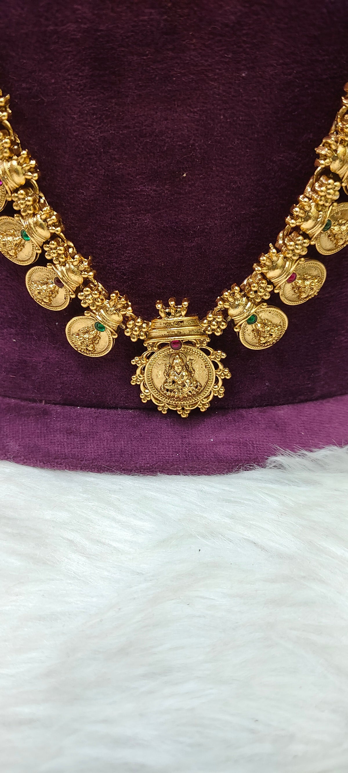 Simple gold look and budjet friendly kasu long haram cum vaddanam