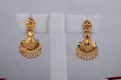 Golden Shimmer Earrings (Gold plated)
