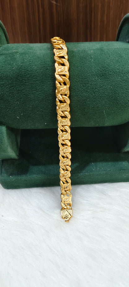 100% gold 8" length look mens bracelet