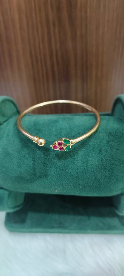 Pure panchaloham unpolished life time use women openable kada (fit from 2.4 to 2.10)