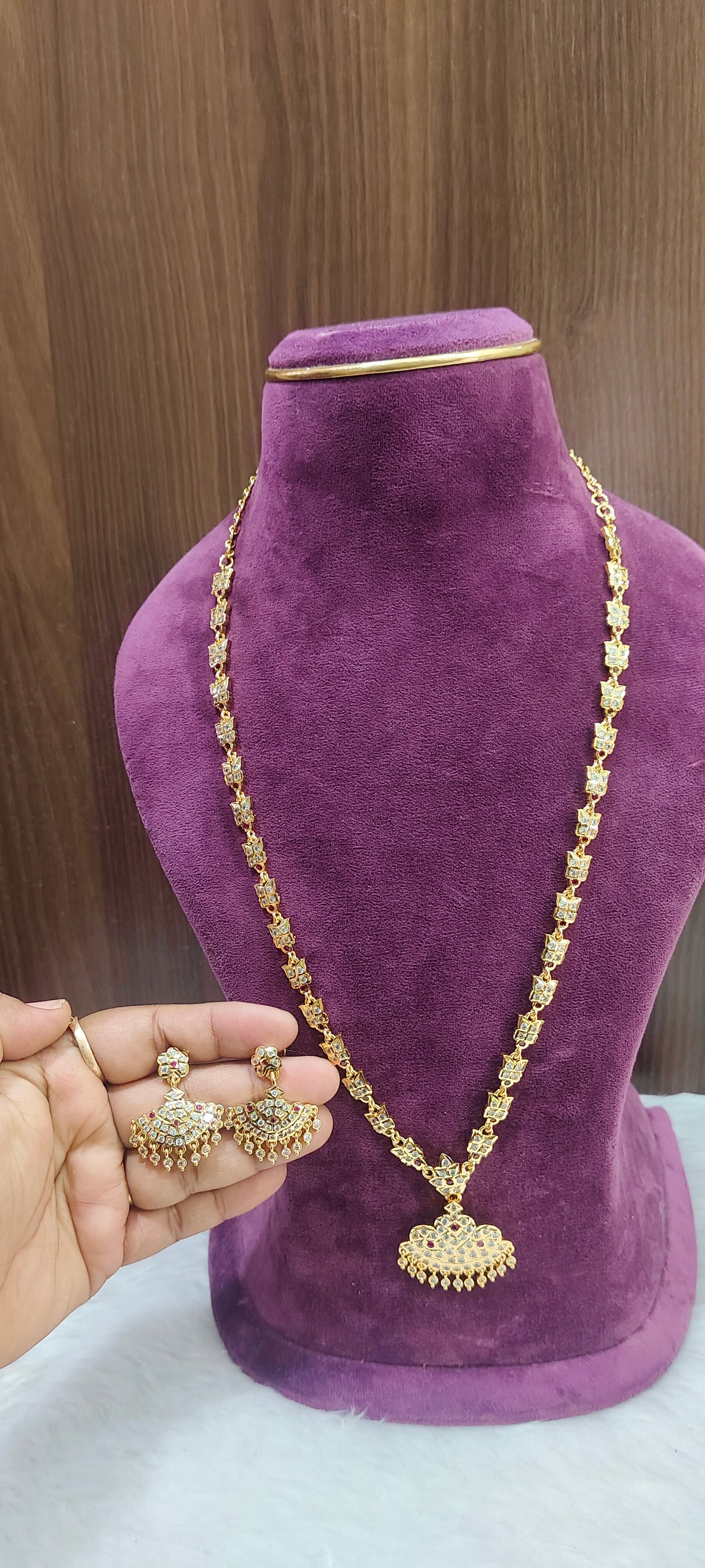 Pure panchaloham long haram with earrings