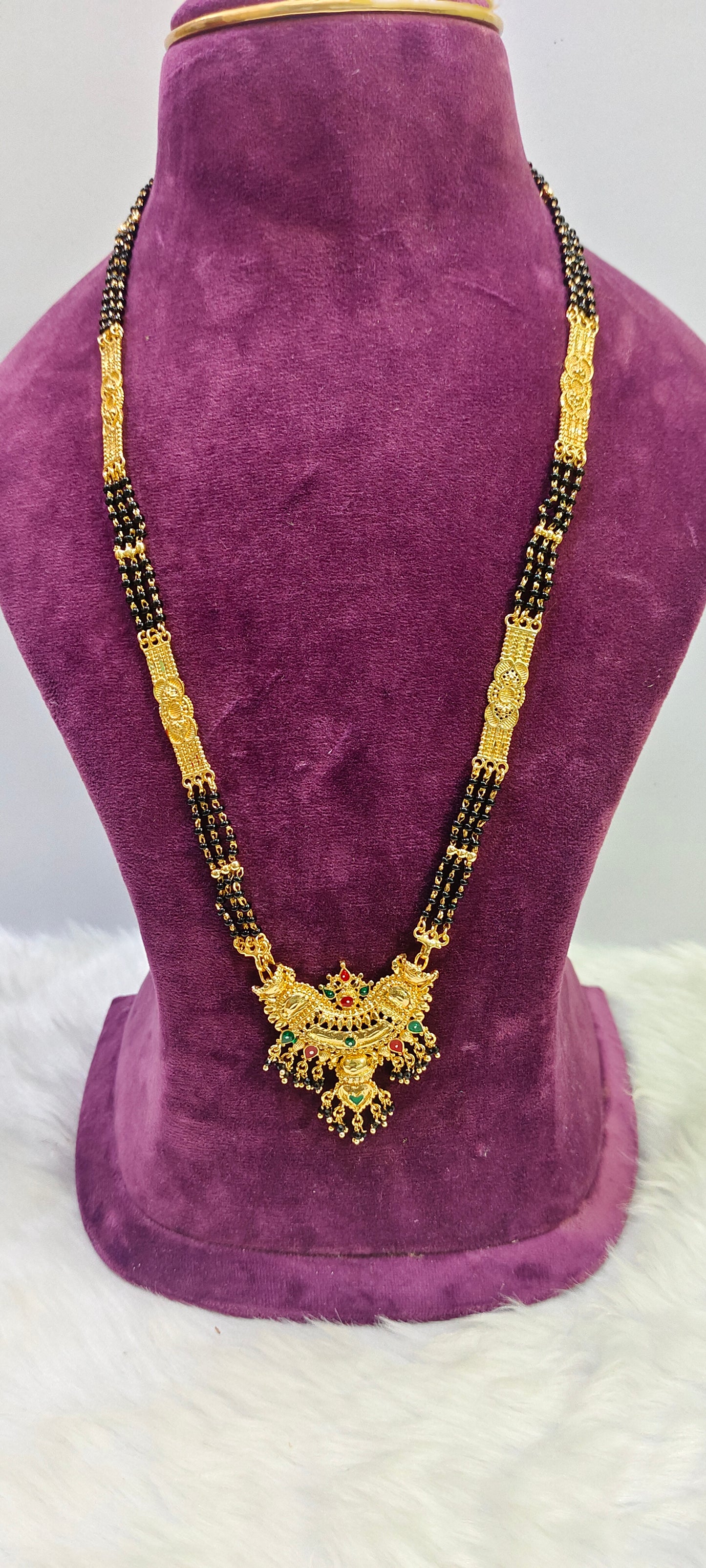 Same as gold 26" length long black beads
