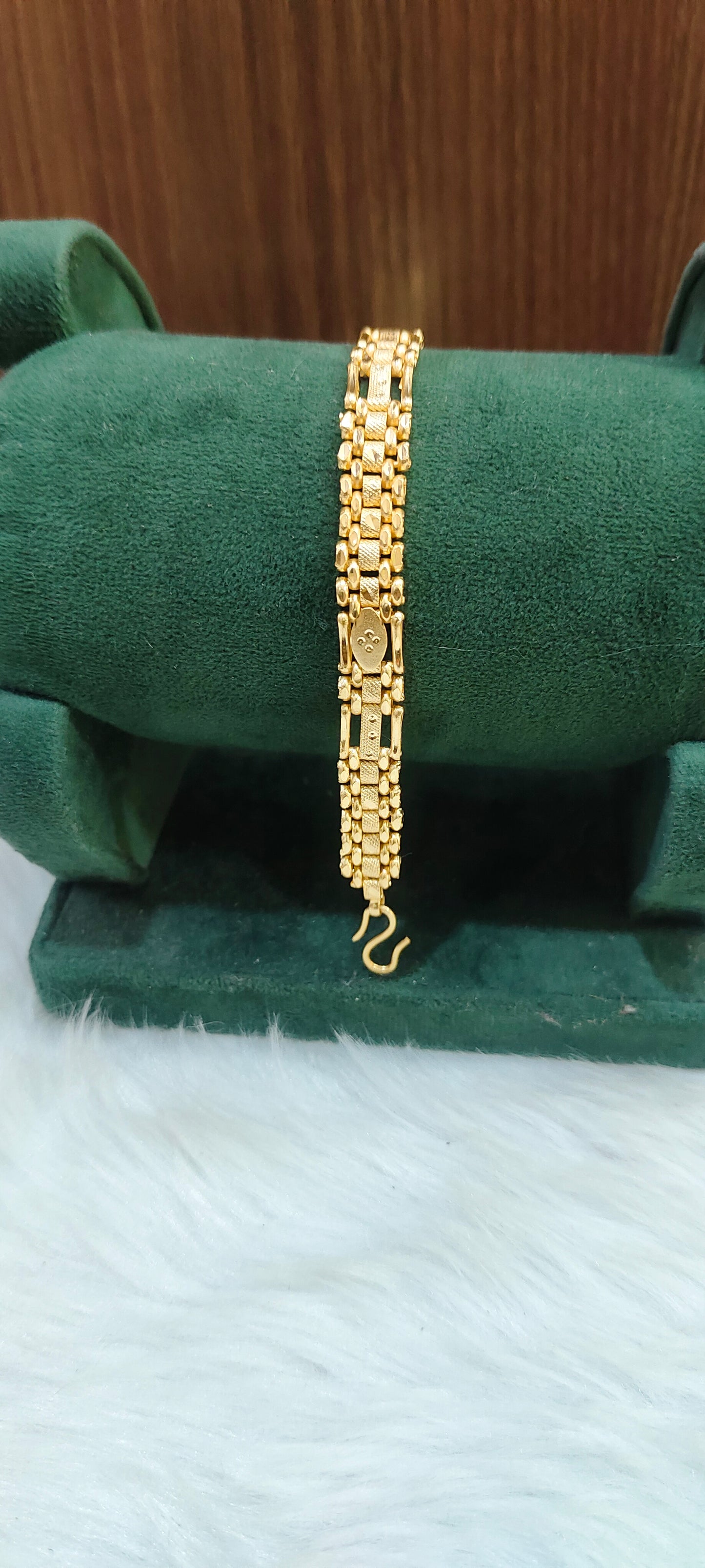Premium micro gold plated mens bracelet