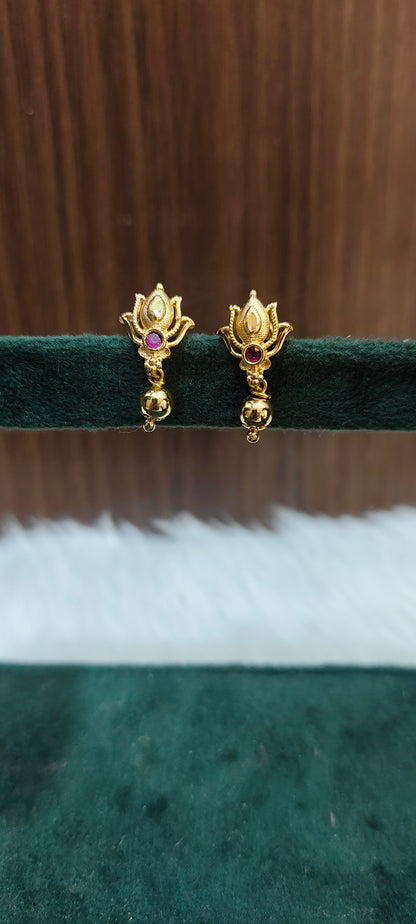 100% gold look cute earstuds
