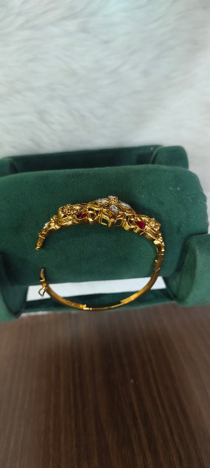 Premium nakshi openable ladies kada
