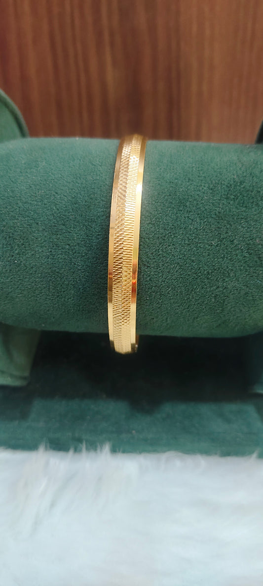 Premium micro gold plated mens kada