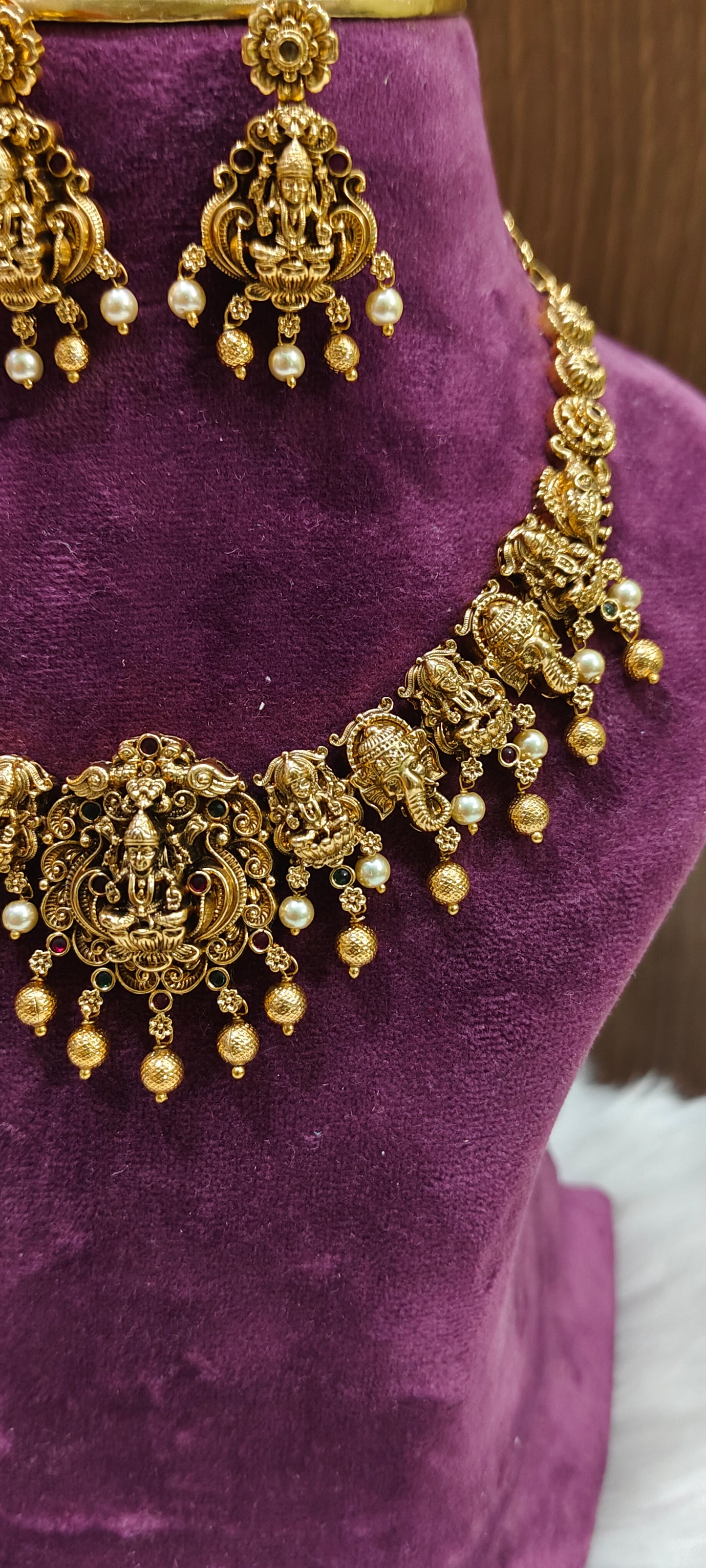 Premium antique nakshi maa Lakshmi Devi necklace set