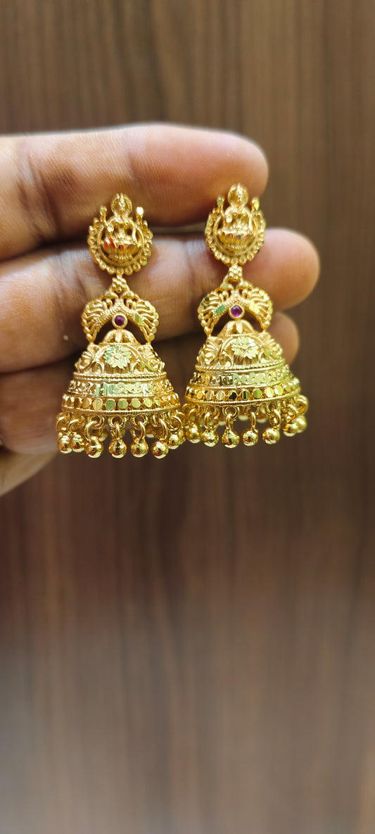 100% gold look medium big size screw back jumkas