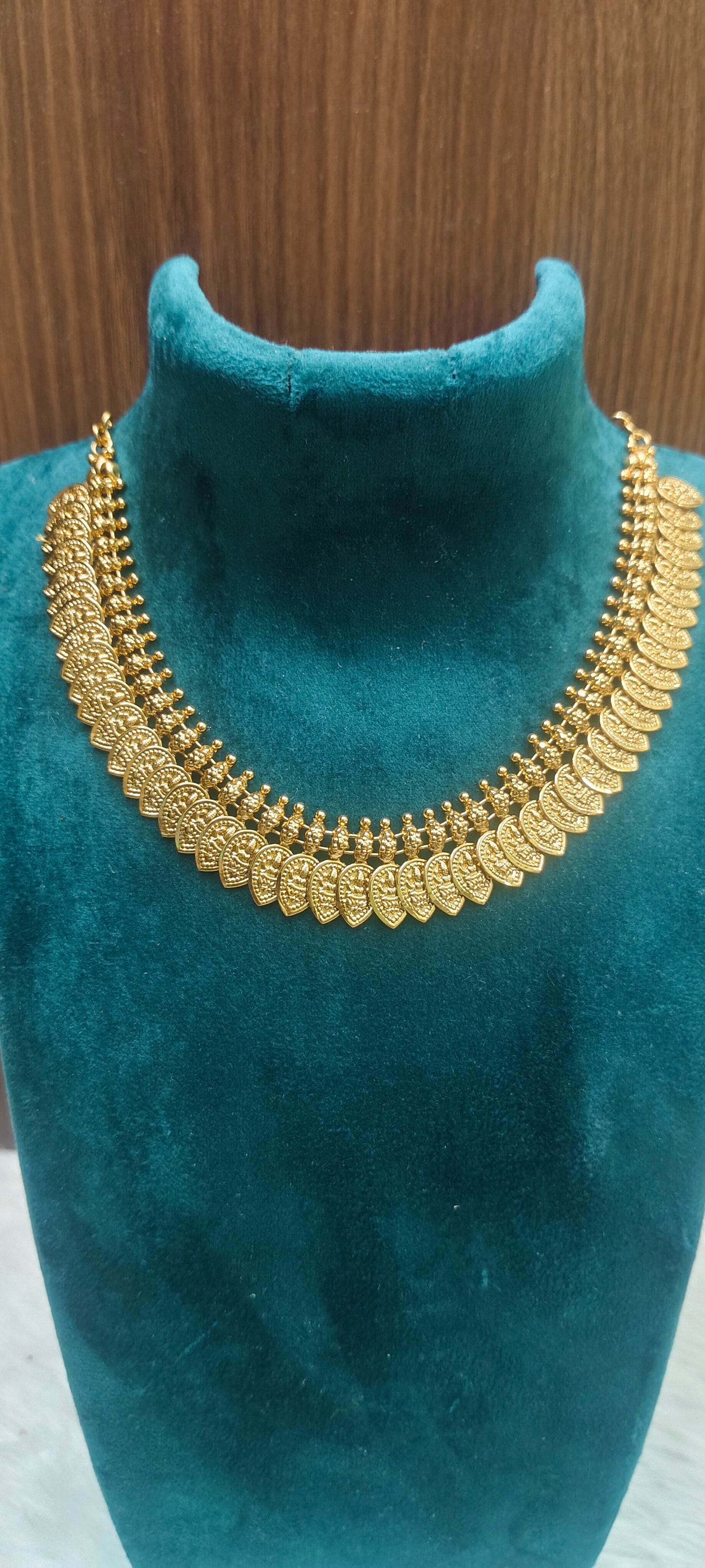 Premium nakshi simple necklace