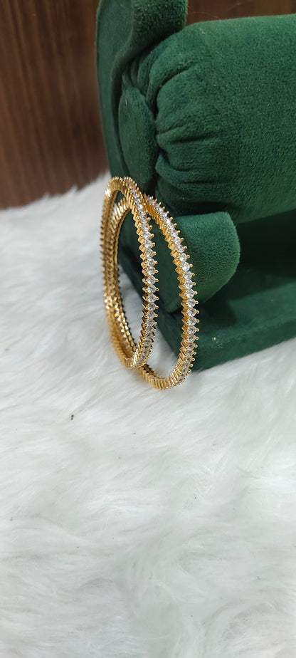 Pure panchaloham simple diamond look bangles