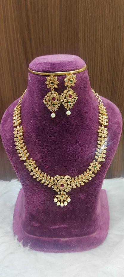 Premium dimond look traditional necklace set