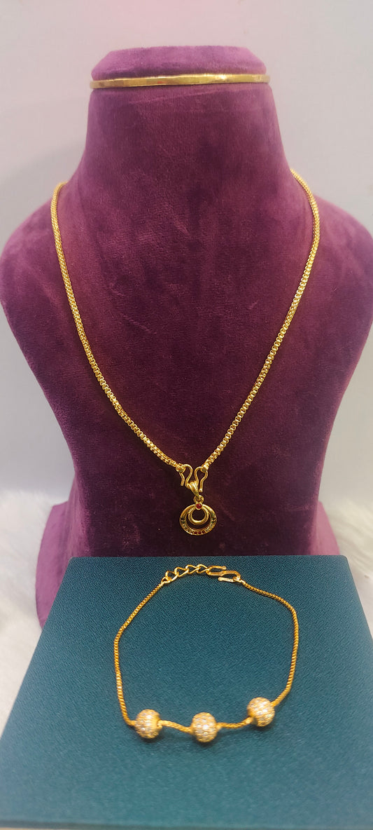 Gold look 18" length chain with bracelet combo