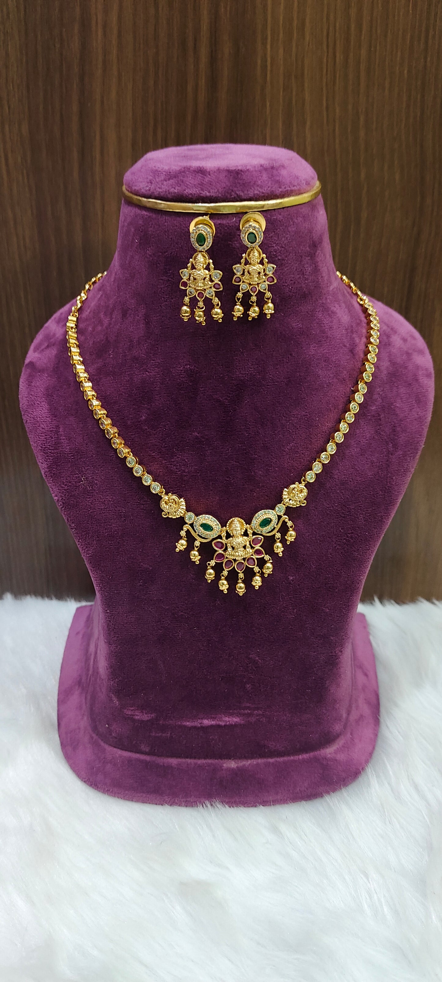 Premium nakshi simple necklace set