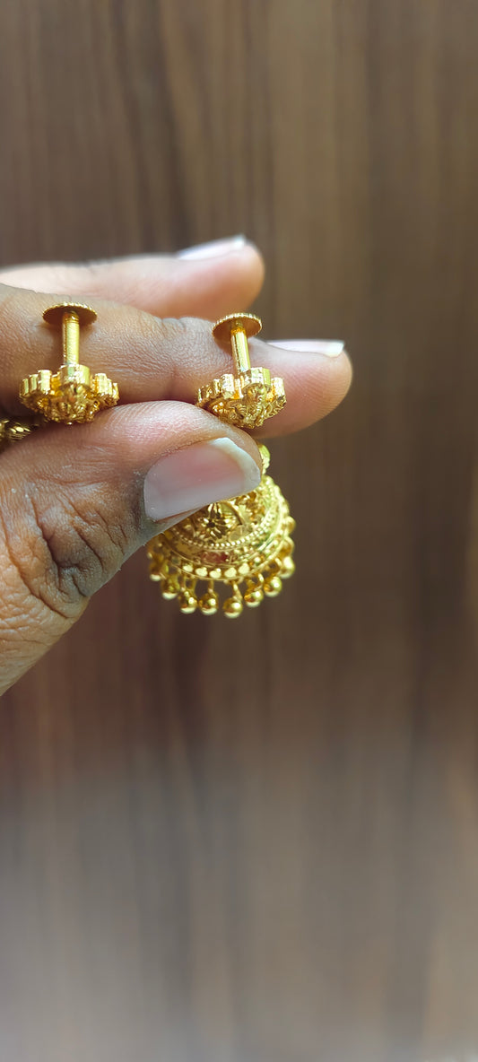 100% gold look medium big size screw back jumkas