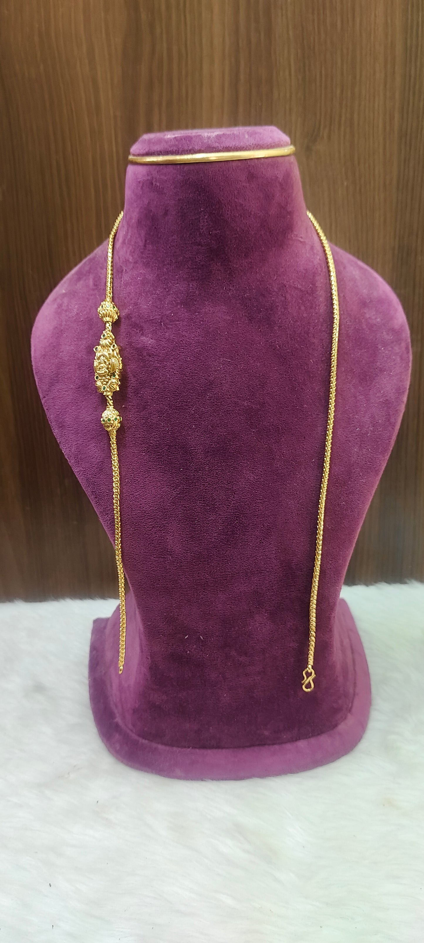 Premium nakshi gold look 24" length side Lakshmi Devi pendant thali chain
