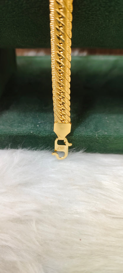 Real gold look mens bracelet with 8" length