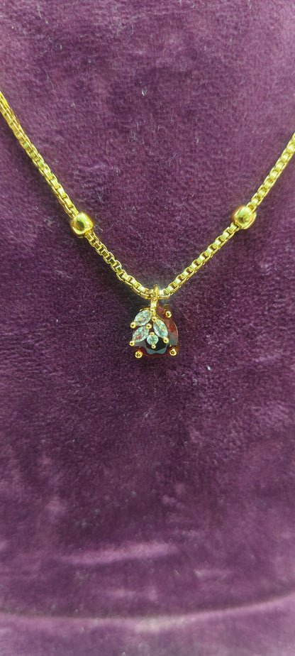 Simple and classy gold look chain