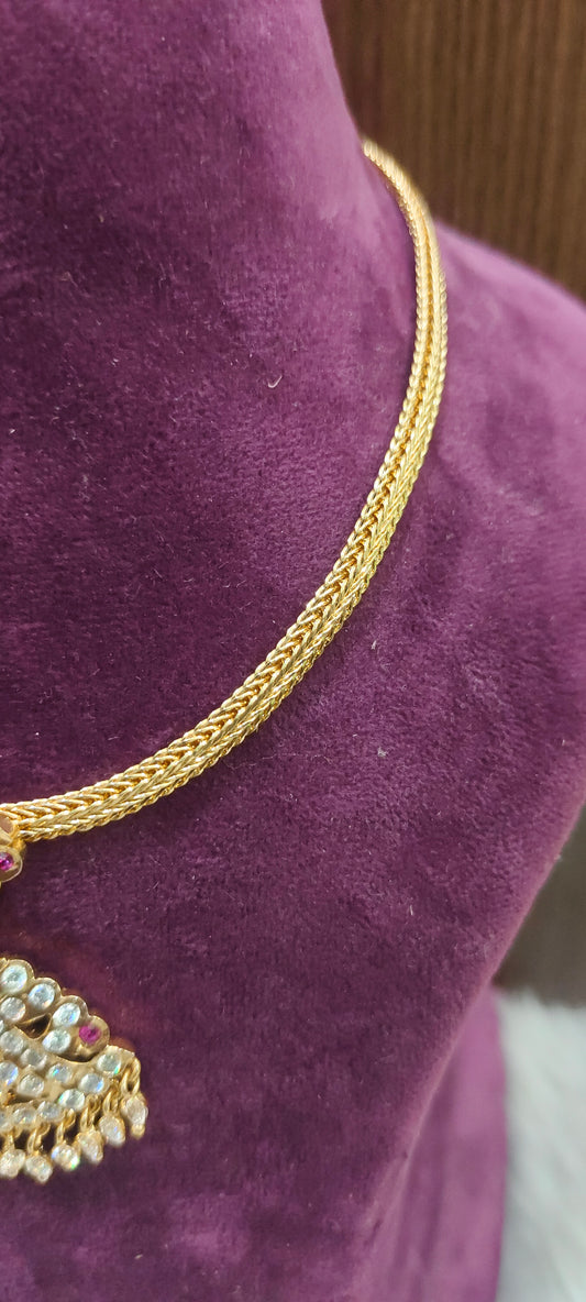 Unique style pure panchaloham screw type necklace (avoid this necklace if u have big neck)