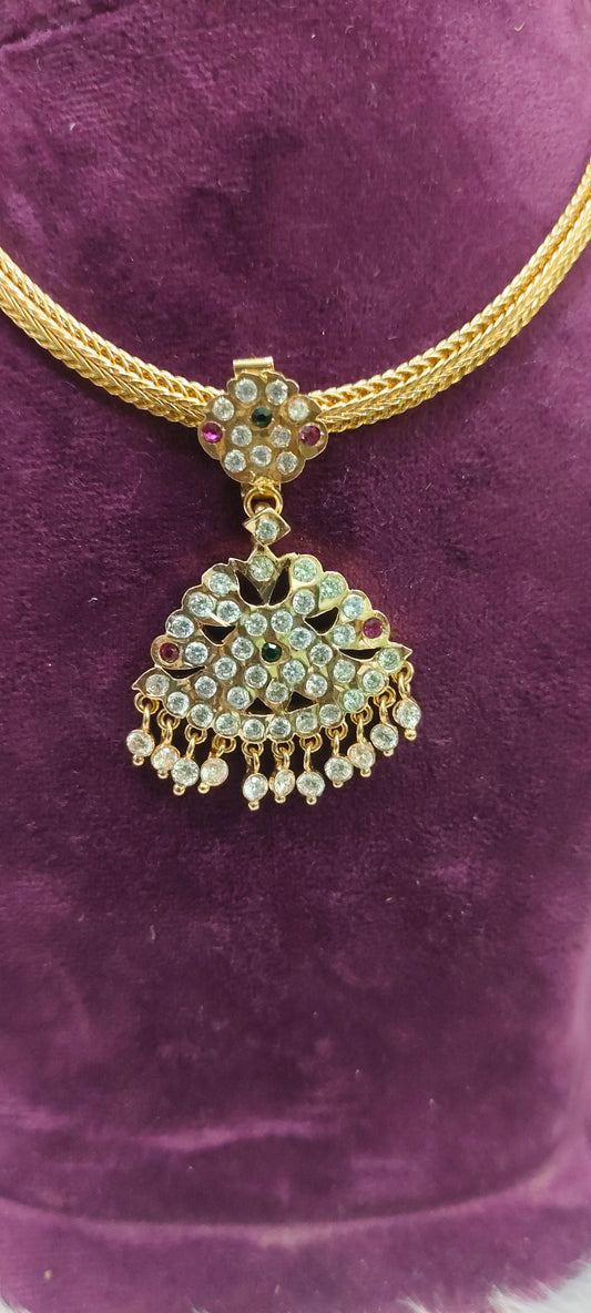 Unique style pure panchaloham screw type necklace (avoid this necklace if u have big neck)